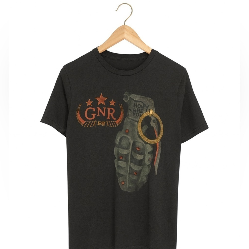 Guns N’ Roses “Chinese Democracy” T-Shirt Size Small | Grenade Graphic Tee - Picture 1 of 2